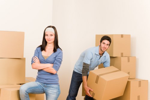 North Finchley moving truck service for homes, flats, and local businesses