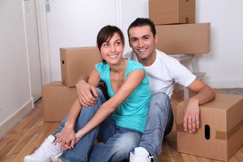 Local North Finchley moving help for deliveries and relocations