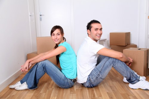 Residential moving truck support in North Finchley with access planning