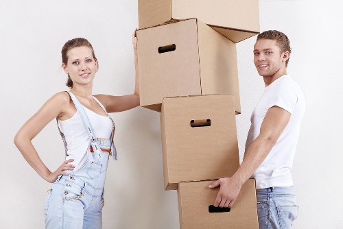 North Finchley moving van service for residential and commercial moves